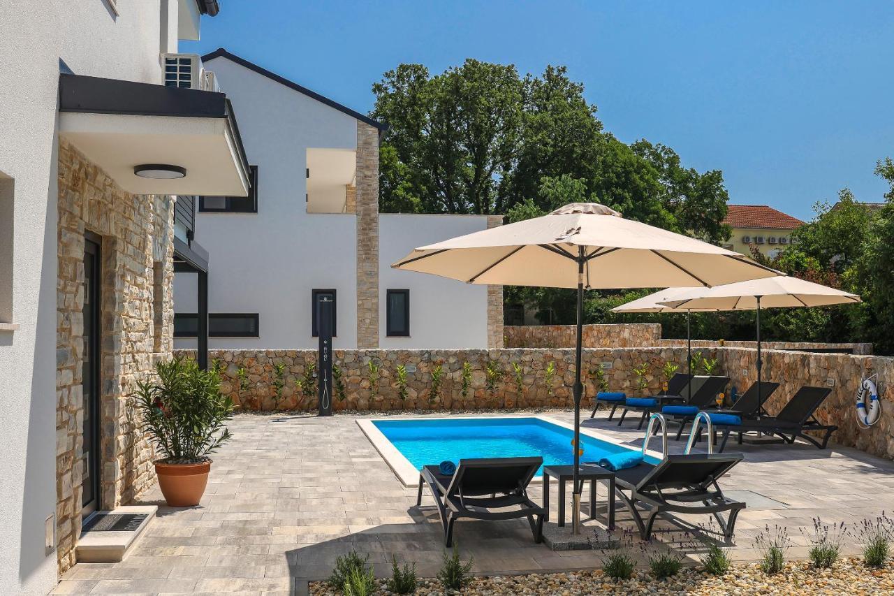 Villa Kaoru Brand New Villa With A Heated Swimming Pool Malinska Buitenkant foto